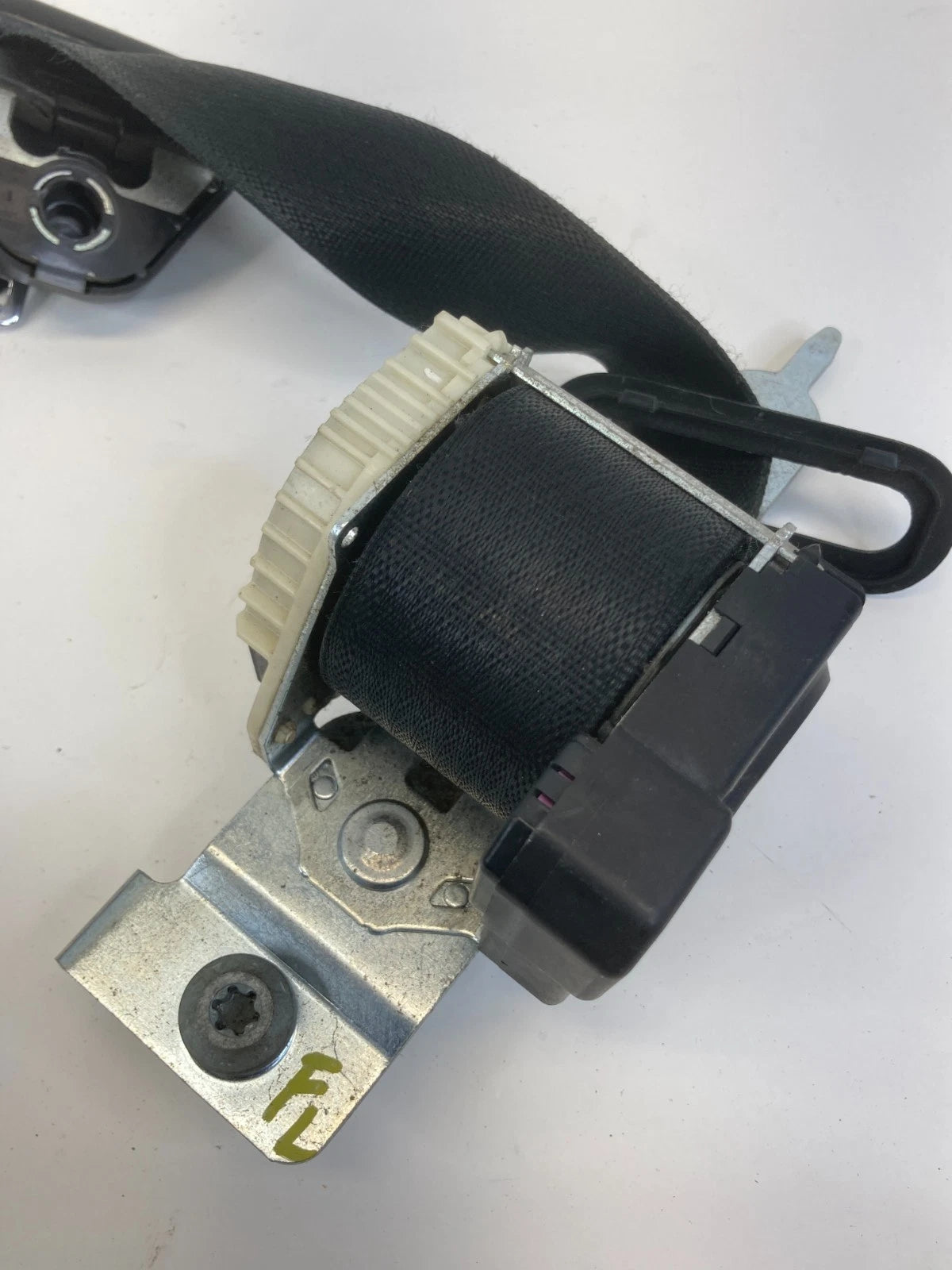 2004-2008 FORD F-150 F150 FRONT LEFT DRIVER SIDE SEAT BELT RETRACTOR OEM