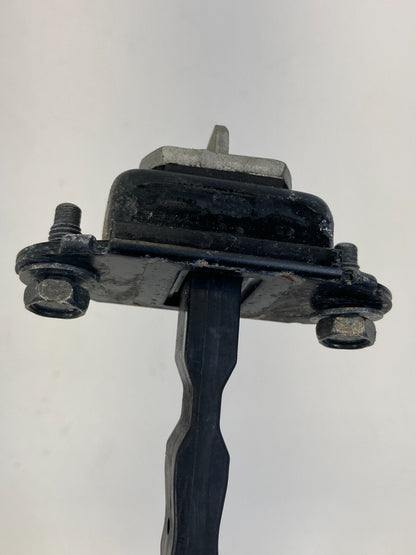 08-13 Nissan Rogue Front Right Side Stopper Detent Arm Hinge Checker Assembly