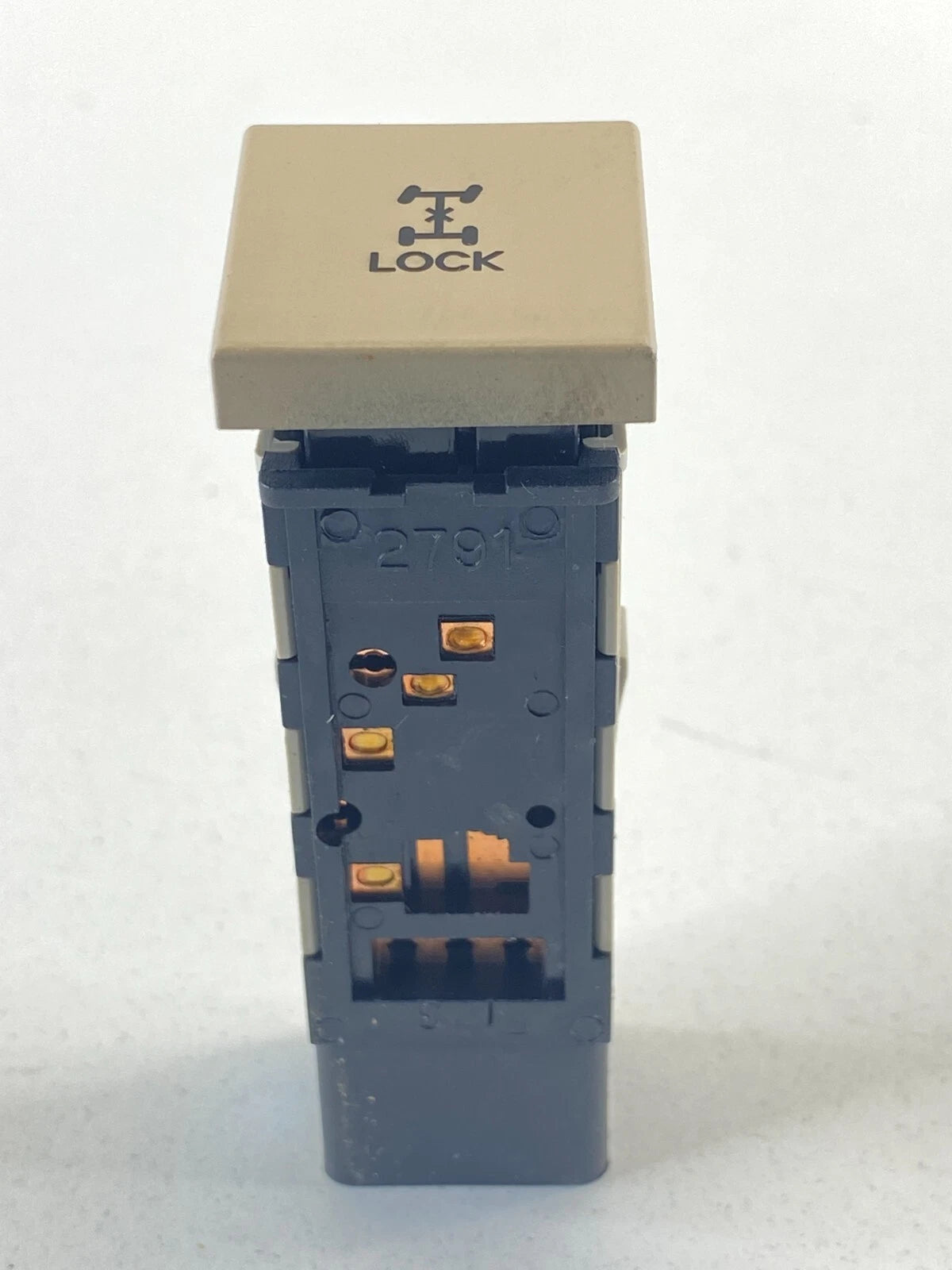 2010 2011 2012 HYUNDAI SANTA FE DASH LOCK CONTROL SWITCH BUTTON 621W05010 OEM