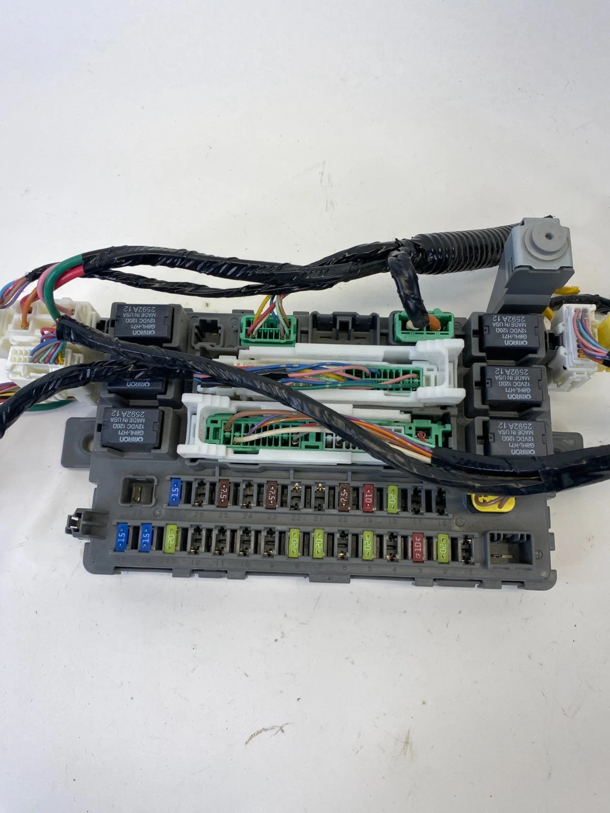 2011-2013 HONDA ODYSSEY 3.5L INTERIOR CABIN RIGHT PASSENGER FUSE BOX TK8-A500