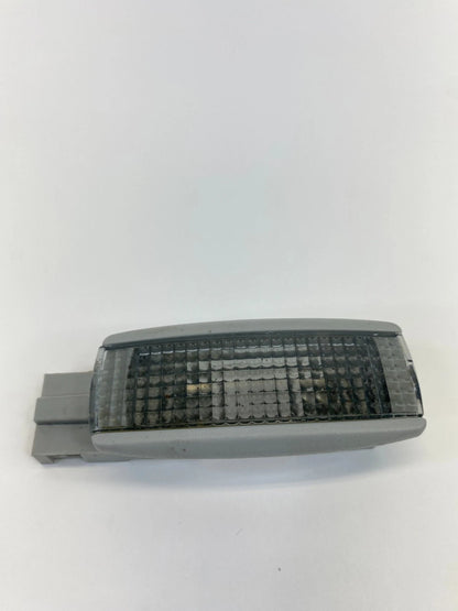 1998-2010 VOLKSWAGEN BEETLE FRONT SUNVISOR LAMP SUN VISOR VANITY LIGHT 3B0947113