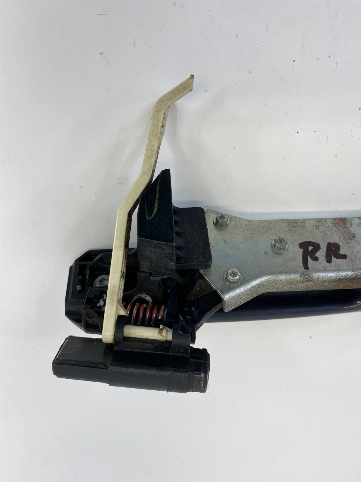 2010-2015 TOYOTA PRIUS REAR RIGHT EXTERIOR OUTER DOOR HANDLE ASSEMBLY OEM