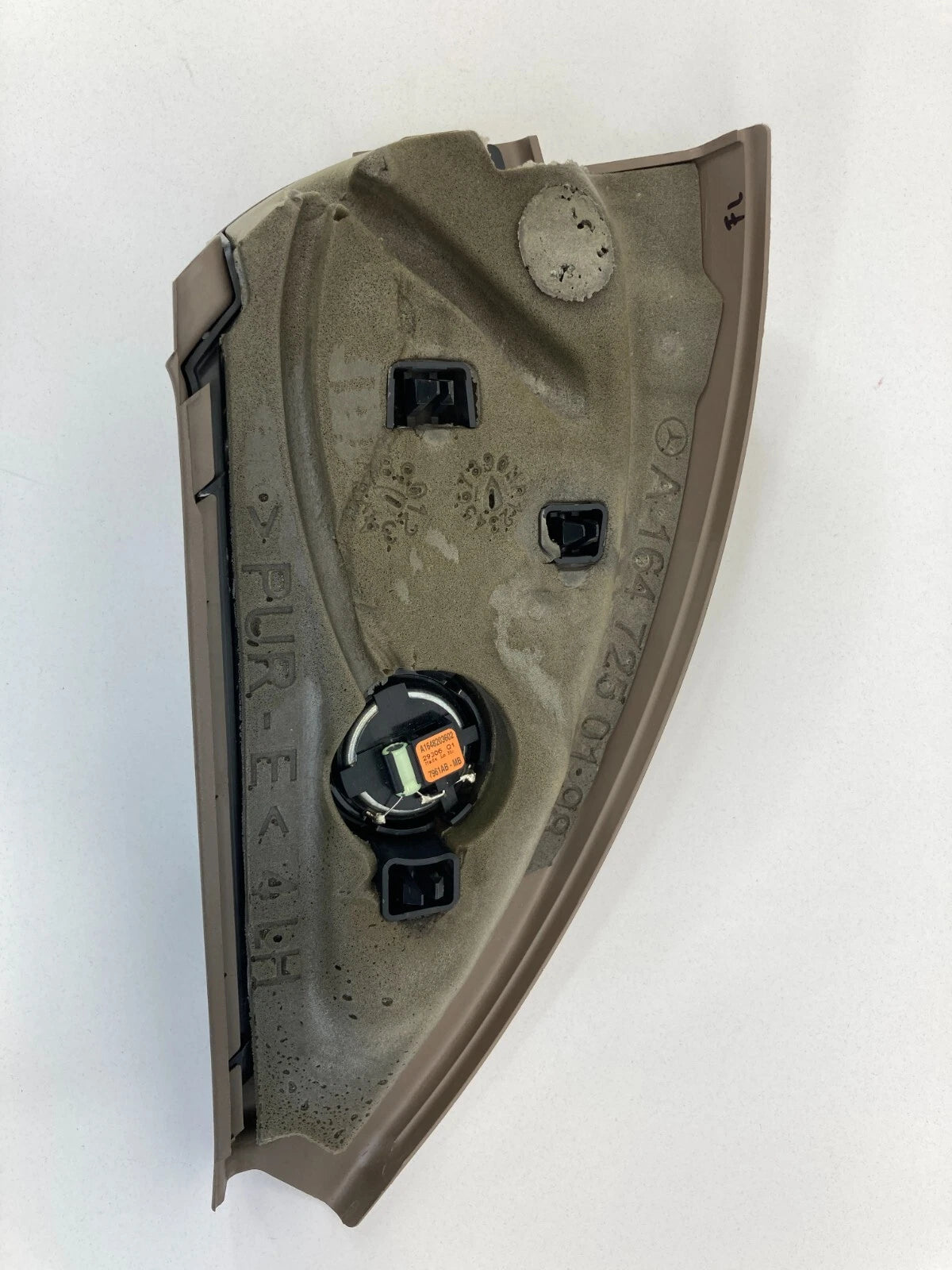 2006-2011 MERCEDES-BENZ ML 350 4-DR FRONT LEFT DOOR TWEETER SPEAKER A1648201902