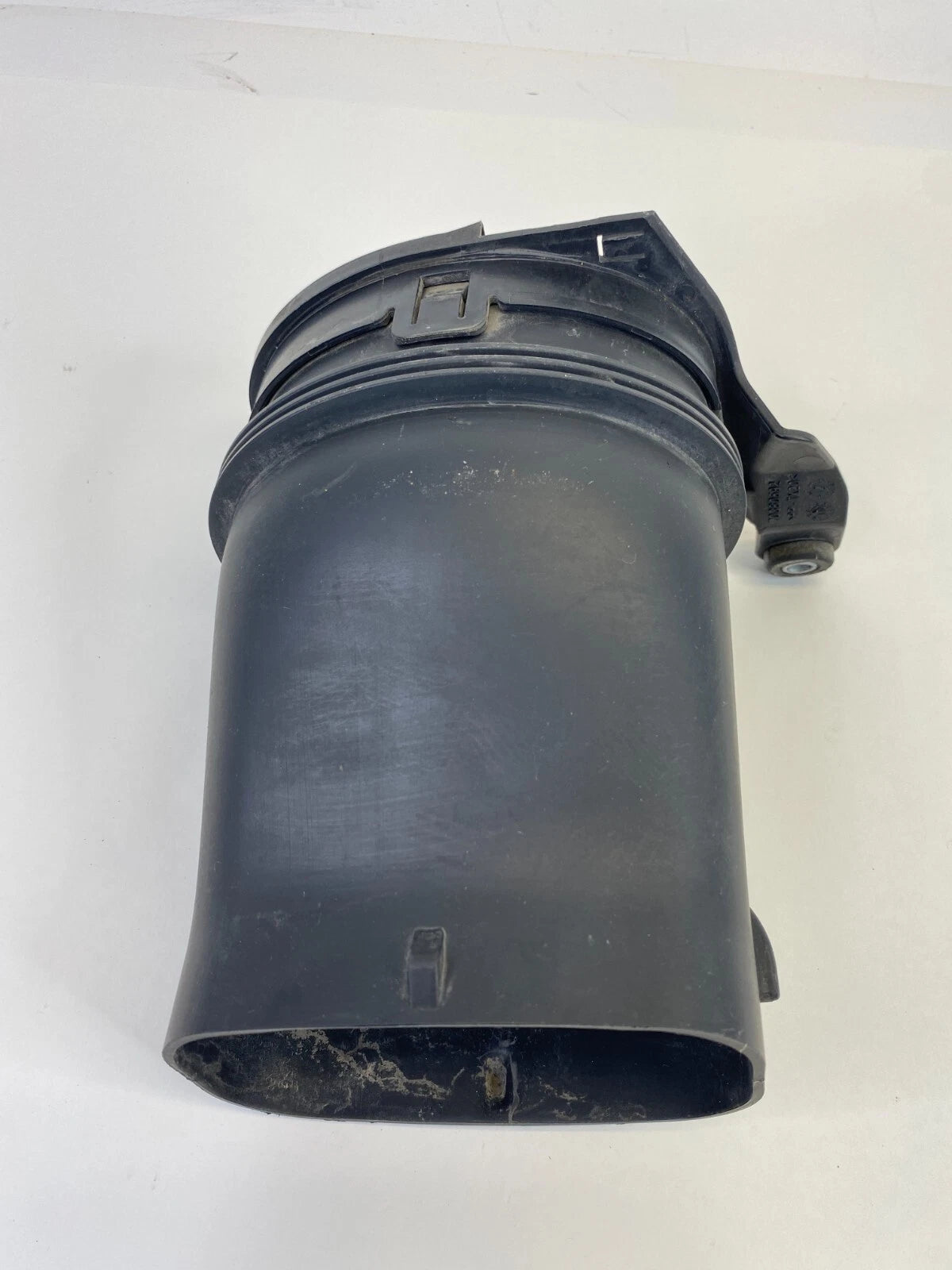 2011-2017 BMW X3 3.0L AIR INTAKE HOSE TUBE INLET DUCT ASSY 13-71-7-601-870 OEM