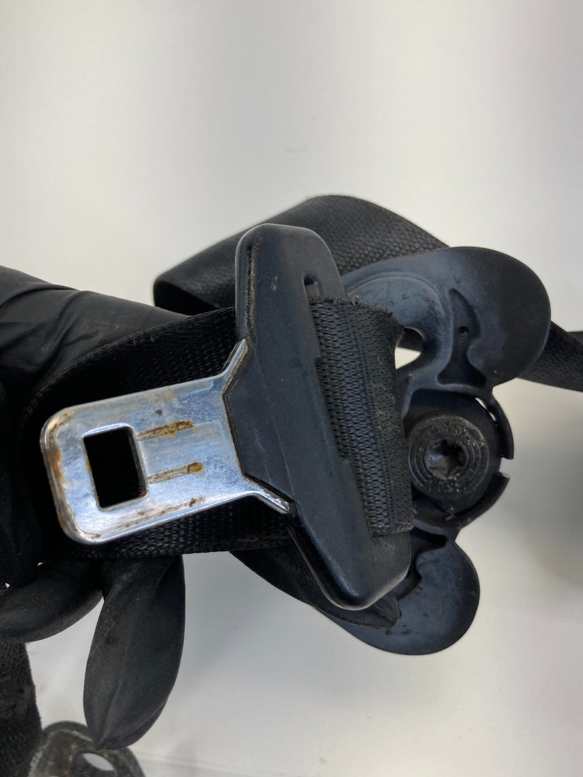 2007 2008 BMW 328xi Front Left Driver Seat Belt Retractor 33059848 OEM