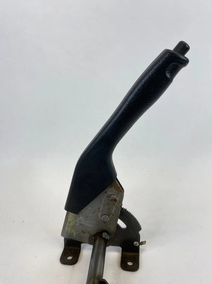 1998-2002 ISUZU TROOPER EMERGENCY PARKING HAND BRAKE LEVER HANDLE ASSEMBLY OEM