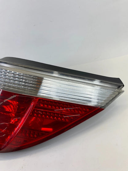 04-07 BMW 530I SEDAN REAR RIGHT PASSENGER SIDE TAILLIGHT TAIL LAMP 7165740 OEM
