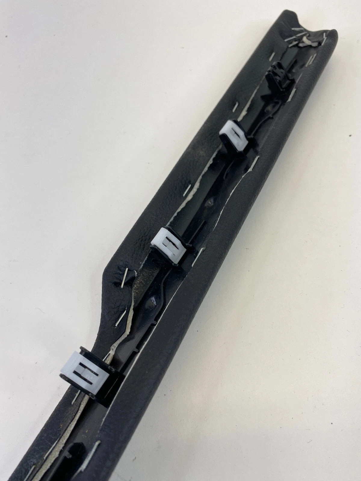 2015-2018 FORD EDGE CENTER CONSOLE RIGHT SIDE COVER TRIM BEZEL EM2BR061A16 OEM