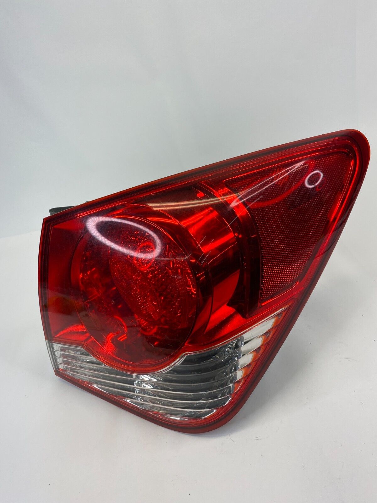 2011-2016 Chevrolet Cruze Rear Right Passenger Side Outer Tail Light Taillight