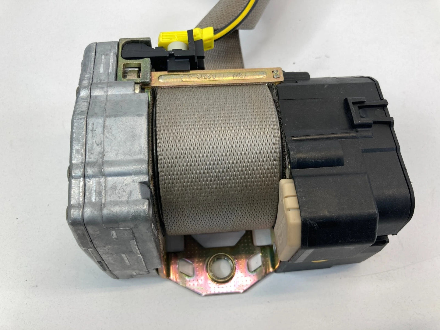 00-06 MERCEDES-BENZ S500 FRONT RIGHT PASSENGER SEAT BELT RETRACTOR 33008119C OEM