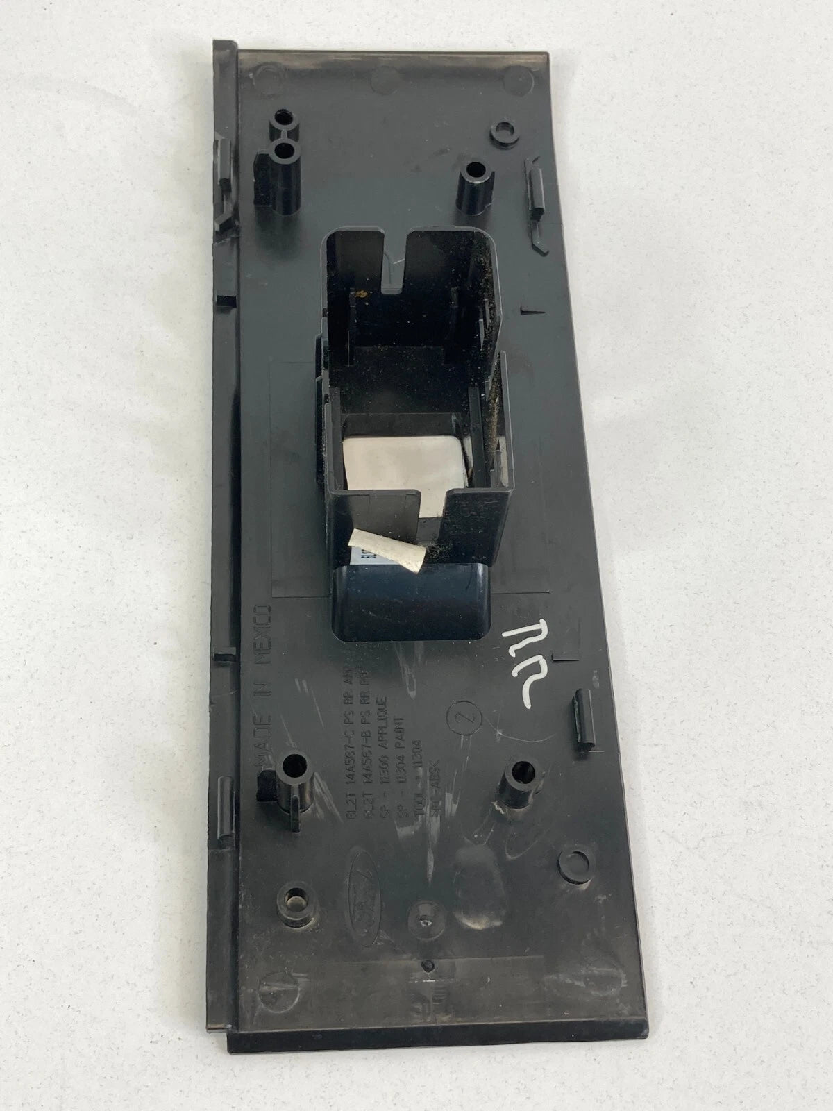 2006-2010 FORD EXPLORER REAR RIGHT PASSENGER WINDOW SWITCH TRIM COVER ONLY OEM
