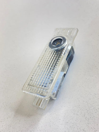 2004 05 06 2007 BMW 530I REAR LEFT SIDE INTERIOR DOOR LIGHT COURTESY LAMP OEM