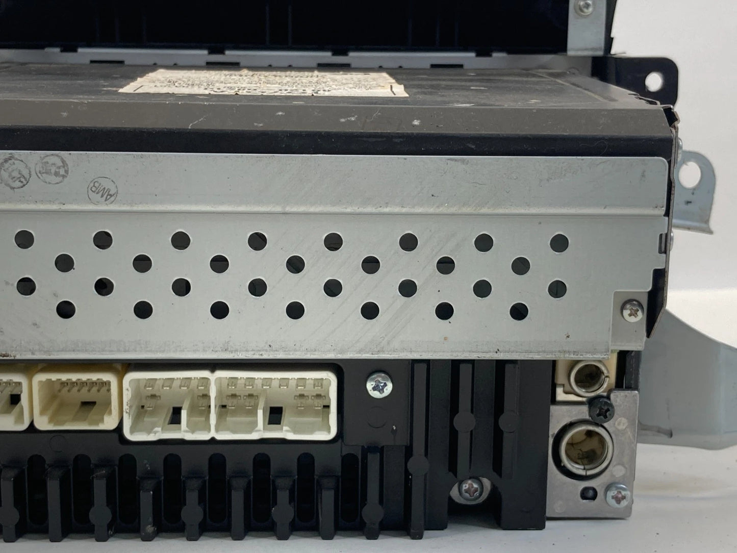 2006-2010 TOYOTA SIENNA RADIO RECEIVER AM/FM 6 DISC CHARGER CD PLAYER 8612008210