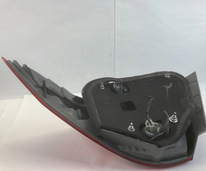 2006 2007 HONDA ACCORD SEDAN REAR RIGHT PASSENGER TAIL LIGHT LAMP TAILLIGHT