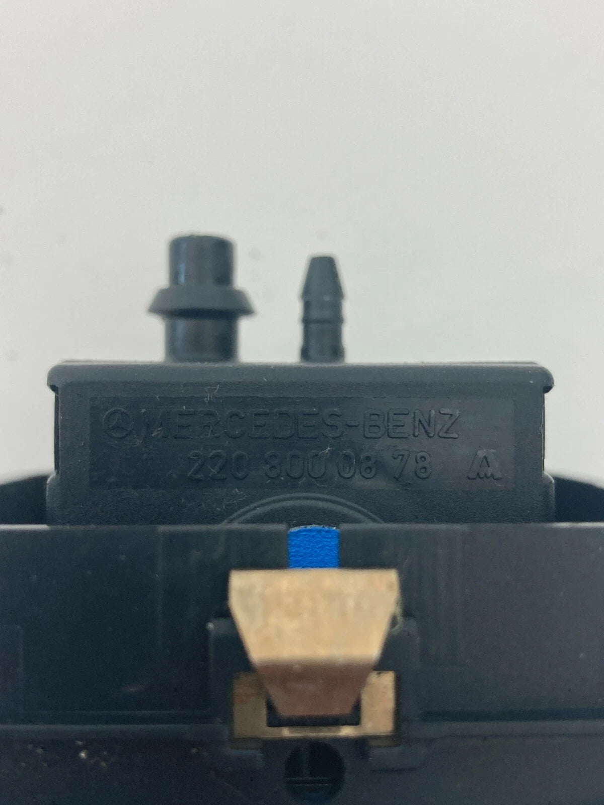 00-06 MERCEDES-BENZ S-CLASS S500 FRONT SEAT LUMBAR ADJUSTER SWITCH 220-800-08-78