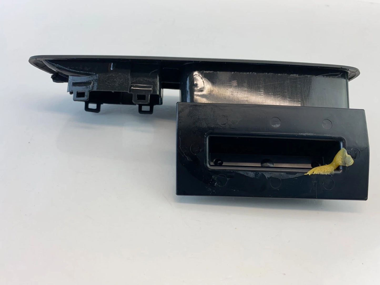 2001-2009 VOLVO S60 REAR RIGHT SIDE DOOR POWER WINDOW SWITCH BEZEL 9193301 OEM