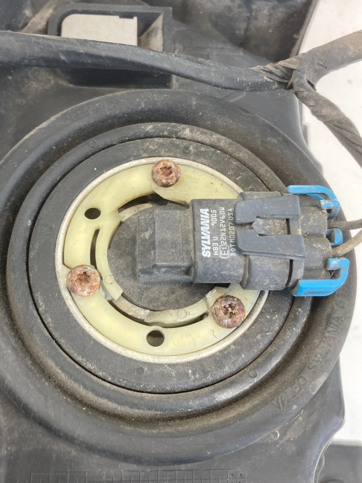 2006-2010 JEEP COMMANDER PASSENGER RIGHT FRONT HEADLAMP HEADLIGHT 55396536AH OEM