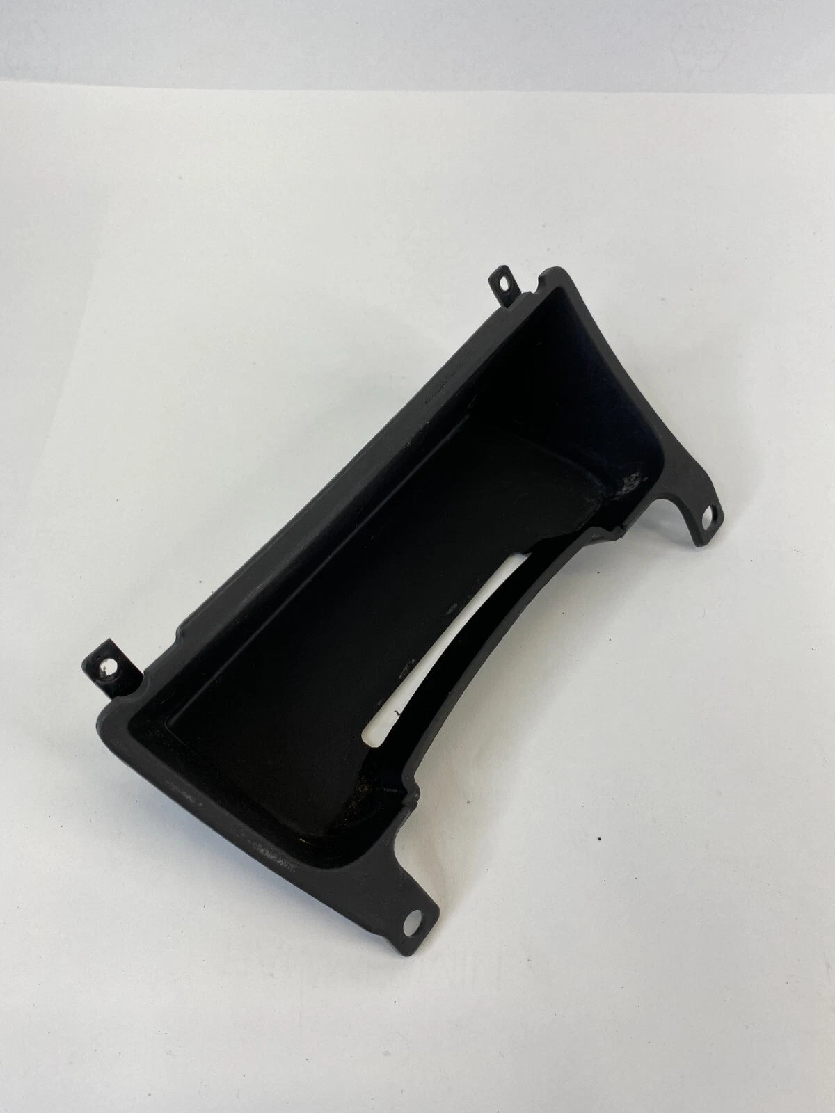 2007-2009 CHEVROLET EQUINOX CENTER LOWER DASH STORAGE COMPARTMENT BOX AKK73376