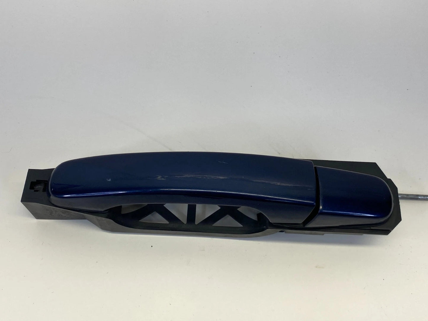2006-2011 CHEVROLET HHR REAR LEFT SIDE EXTERIOR OUTER DOOR HANDLE 15786207 OEM