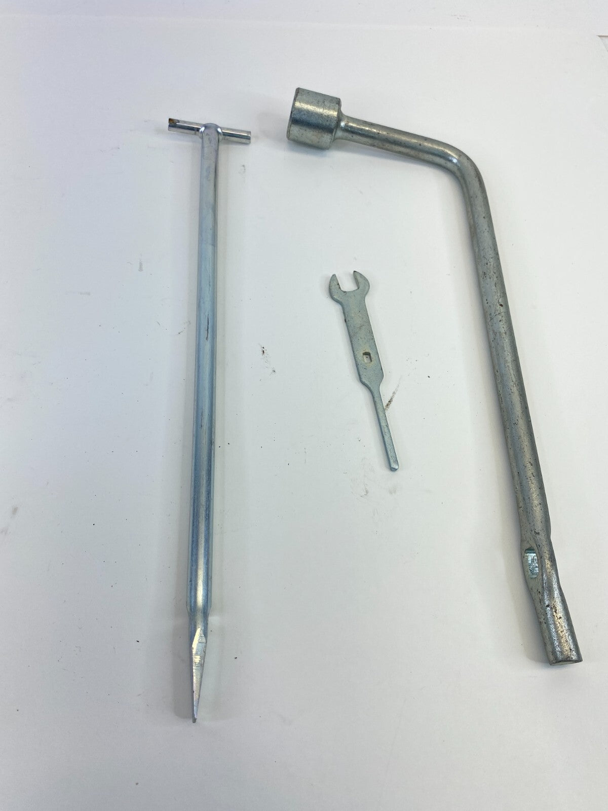 2007 2008 Infiniti FX35 Emergency Spare Tire Jack w/ Tool Kit Wrench OEM