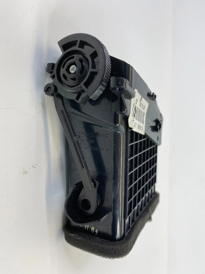 2007-2010 HYUNDAI ELANTRA DASH CENTER RIGHT SIDE AC AIR VENT OUTLET DUCT GRILL