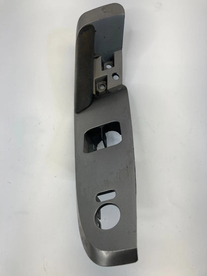 2006-2009 PONTIAC G6 COUPE FRONT LEFT DOOR WINDOW SWITCH BEZEL 22733952B OEM