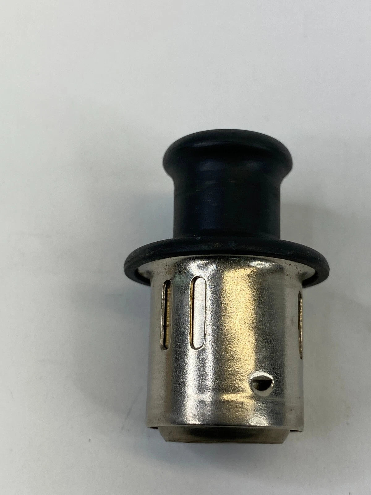 2004 2005 2006 KIA SPECTRA DASH CIGARETTE LIGHTER POWER OUTLET OEM
