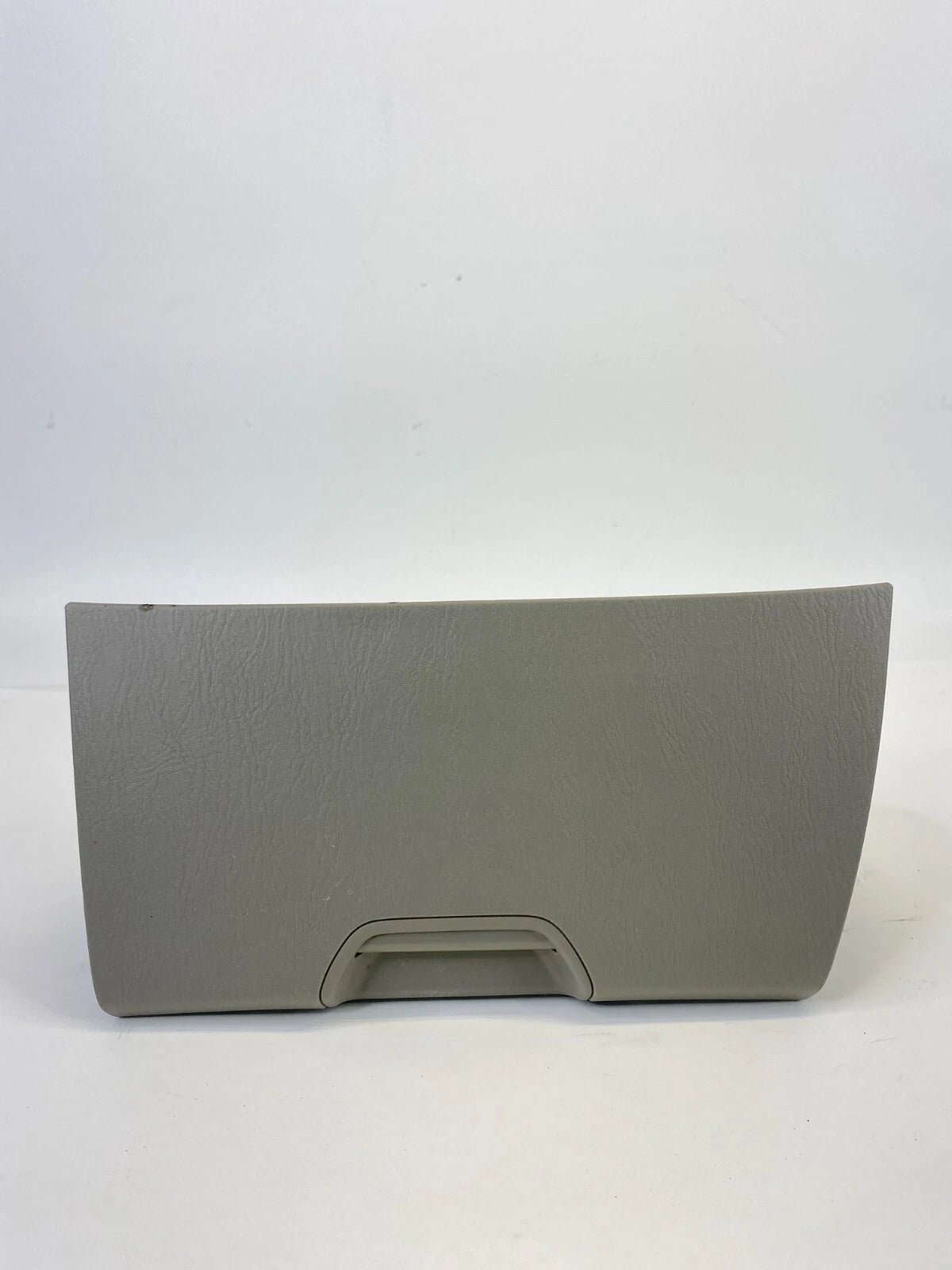 2003 2004 2005 2006 SUZUKI XL-7 CENTER DASH STORAGE COMPARTMENT 73840-50J1 OEM