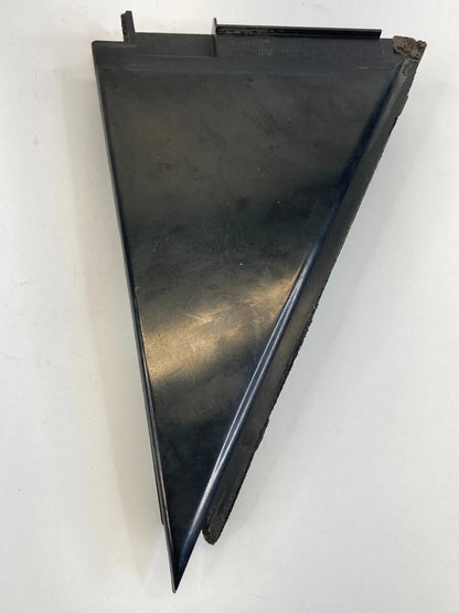 04-09 TOYOTA PRIUS REAR RIGHT SIDE DOOR INTERIOR CORNER COVER 67487-47031 OEM