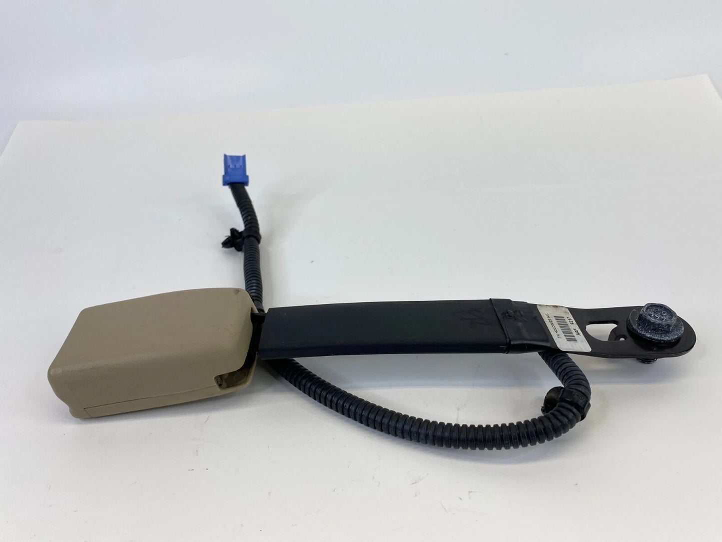 2007-2009 ACURA MDX FRONT RIGHT RH PASSENGER SIDE SEAT BELT BUCKLE END BEIGE OEM