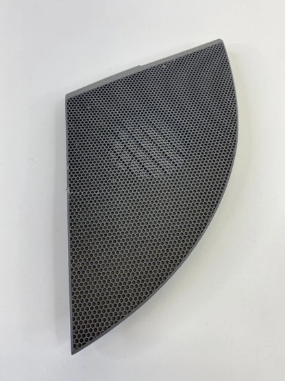 04-10 TOYOTA SIENNA UPPER DASH LEFT SIDE SPEAKER TRIM GRILL COVER 55472-AE010