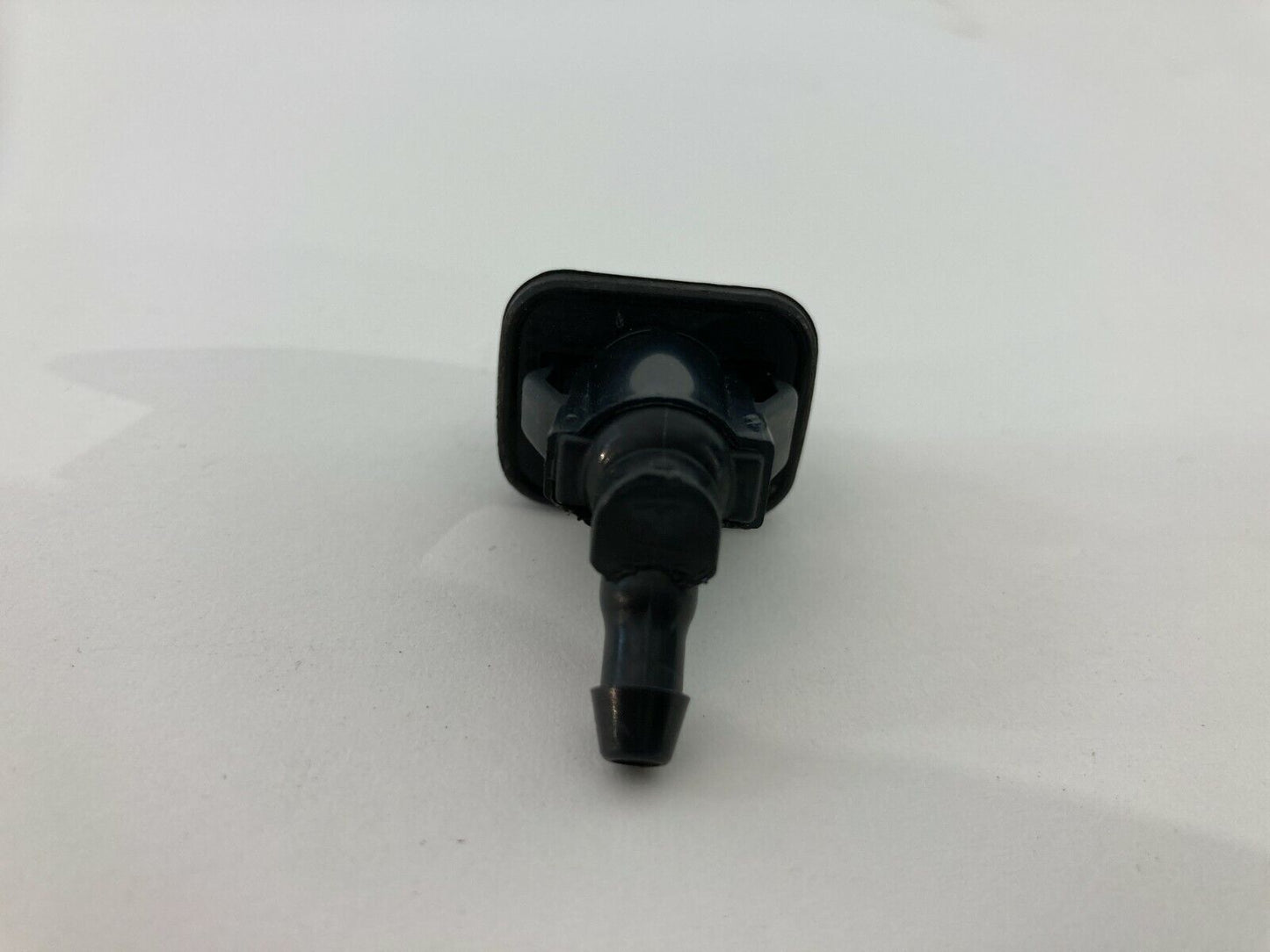 2006 07 08 09 2010 Mazda5 Mazda 5 Windshield Washer Wiper Spray Nozzle OEM