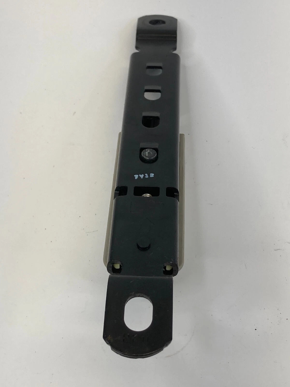 2007-2012 NISSAN VERSA FRONT LEFT DRIVER SEAT BELT HEIGHT ADJUSTER OEM