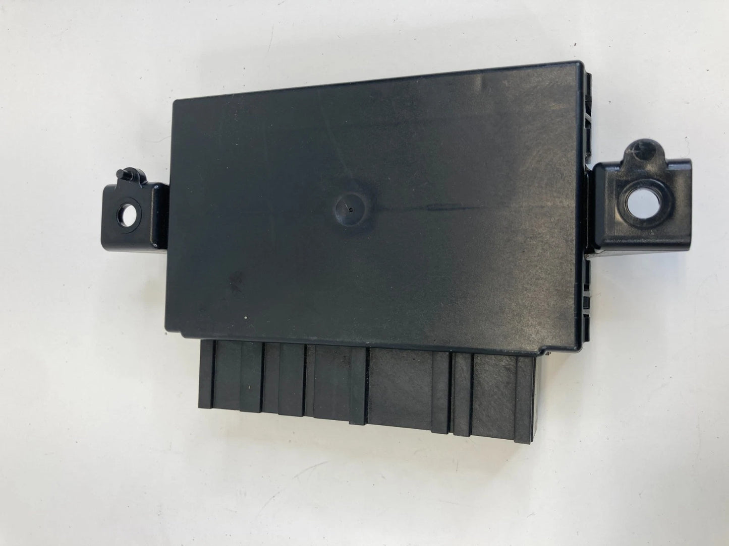 2009-2016 GMC ACADIA FRONT HEATED SEAT TEMPERATURE CONTROL MODULE OEM 25930651
