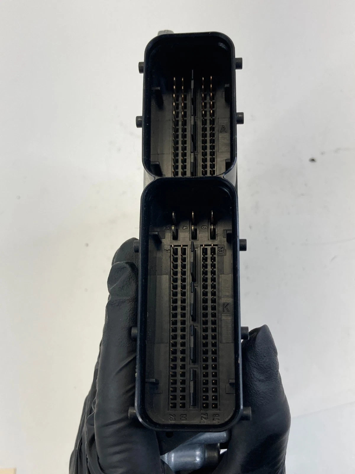 07 08 AUDI A4 QUATTRO 2.0L L4 AT ECU ENGINE CONTROL MODULE COMPUTER 8E1910115G