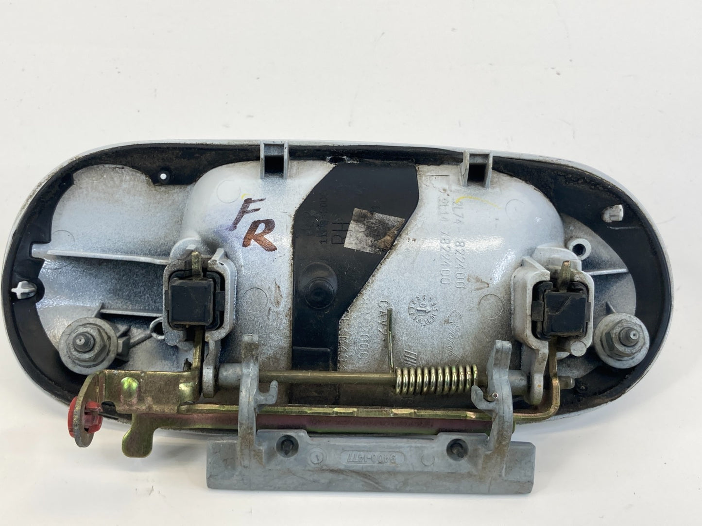 2003 2004 Lincoln Navigator Front Right Passenger Side Exterior Door Handle