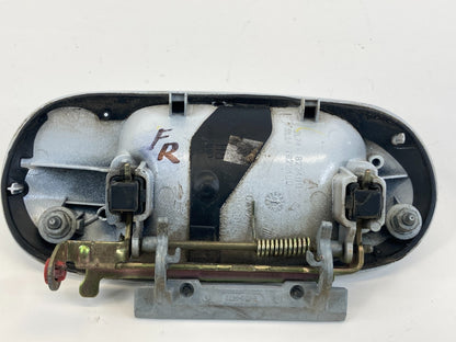 2003 2004 Lincoln Navigator Front Right Passenger Side Exterior Door Handle