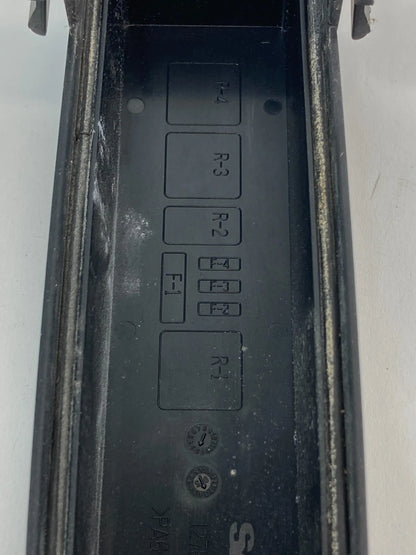 2003-2011 SAAB 9-3 93 RELAY FUSE BOX UNIT JUNCTION BLOCK COVER CAP 12788776 OEM