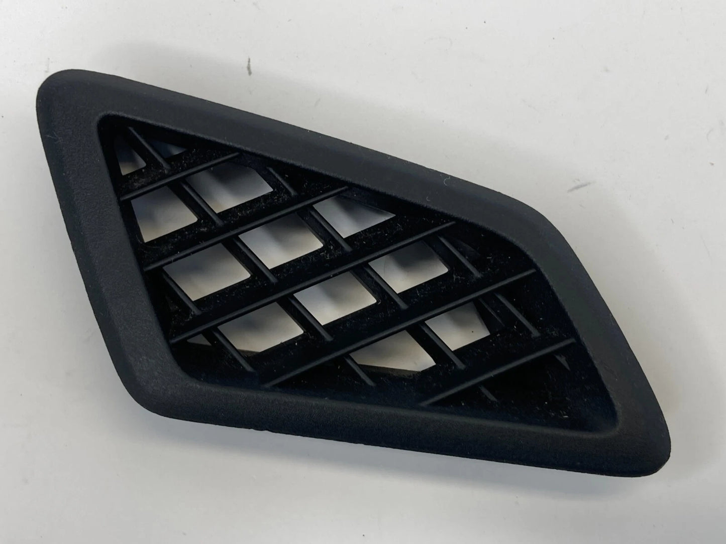 2016-2020 HONDA CIVIC DASH RIGHT PASSENGER DEFROST GRILLE AIR VENT OEM