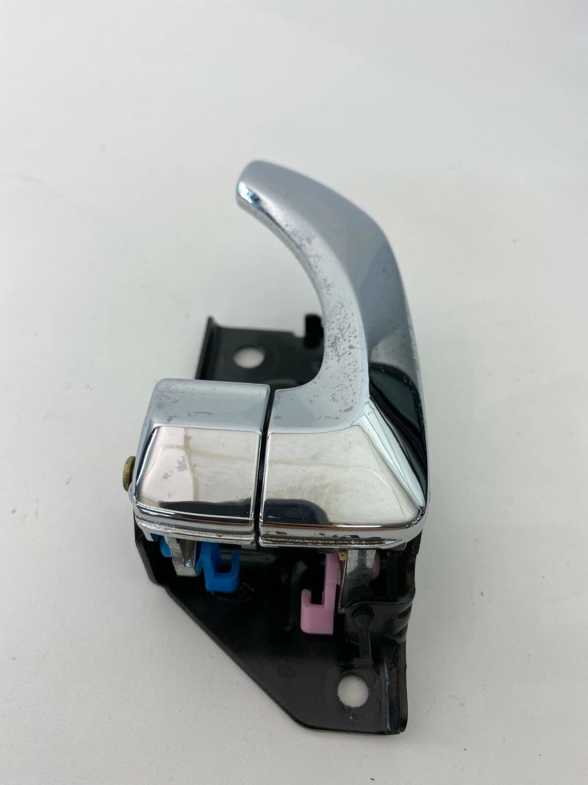 2002-2006 HYUNDAI SANTA FE REAR LEFT SIDE INTERIOR DOOR HANDLE ASSEMBLY OEM