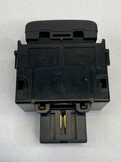 2008-2011 INFINITI G37 SEDAN VDC OFF VEHICLE DYNAMIC CONTROL SWITCH BUTTON OEM