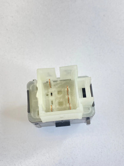 2000-2005 CHEVROLET IMPALA REAR LEFT DOOR POWER WINDOW CONTROL SWITCH 10283836