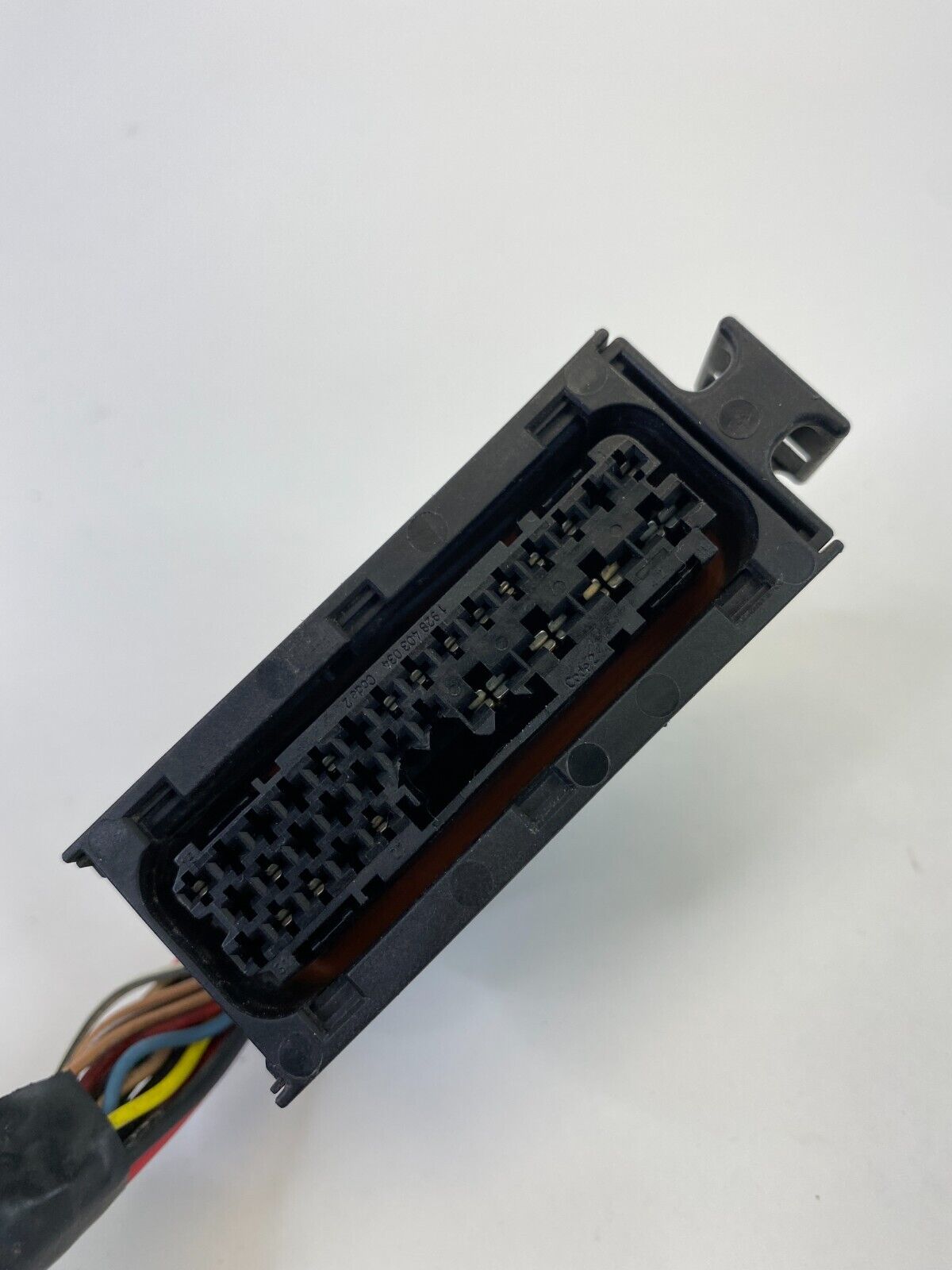 2004-2007 Saturn Vue ABS Pump Anti Lock Brake Connector Plug Wire 1928402824 OEM