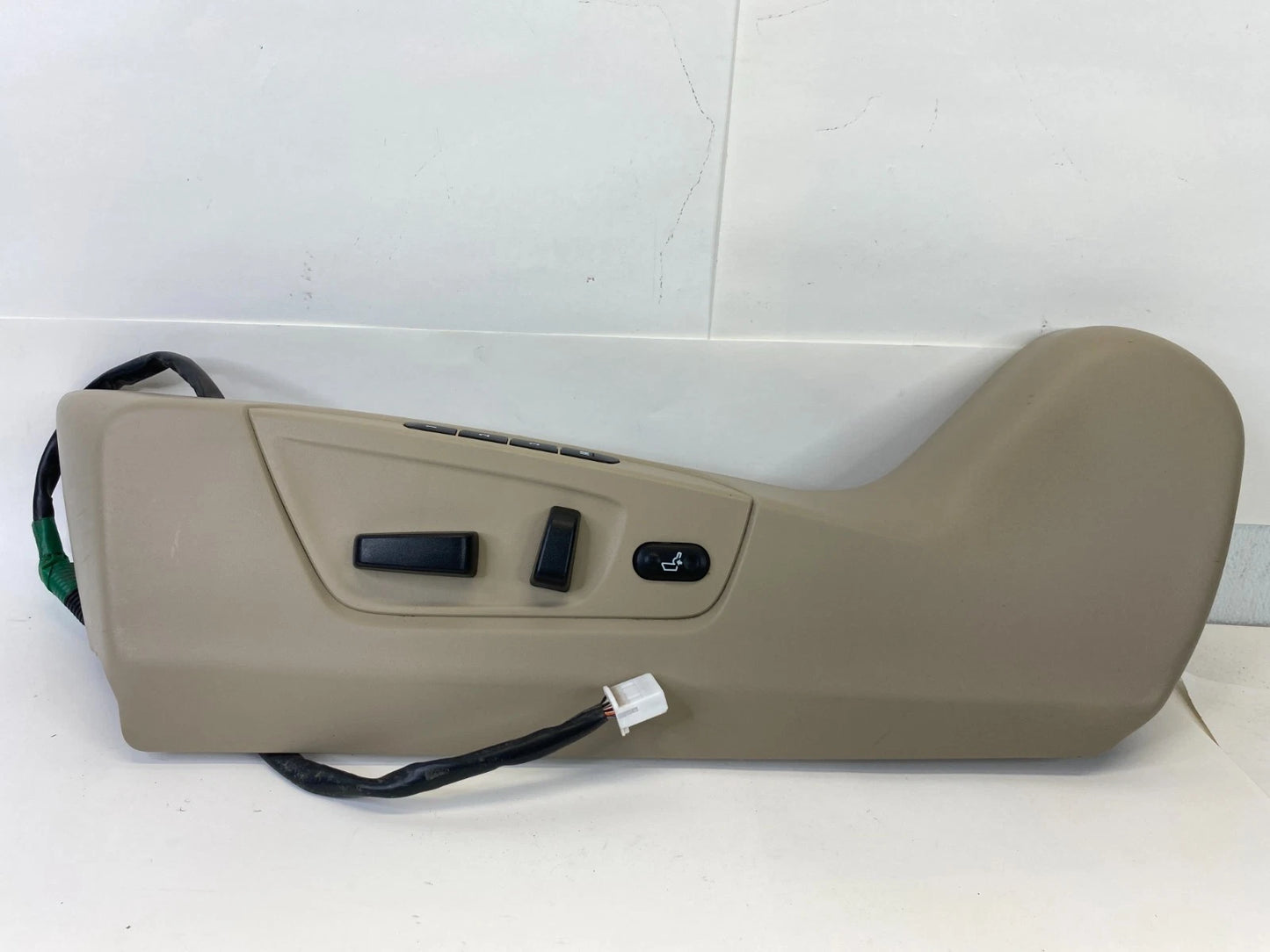 2010-2013 SUZUKI KIZASHI FRONT LEFT DRIVER SEAT SWITCH MEMORY OEM 85721-60L0