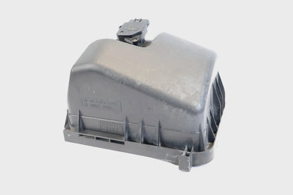2007-2018 TOYOTA YARIS 1.5l AIR INTAKE CLEANER UPPER BOX COVER 17812-21010 OEM