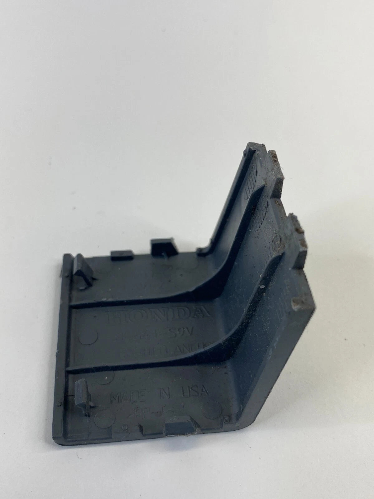 2003-2008 HONDA PILOT REAR CENTER SEAT CHILD ANCHOR COVER CAP 84641-S9VA OEM