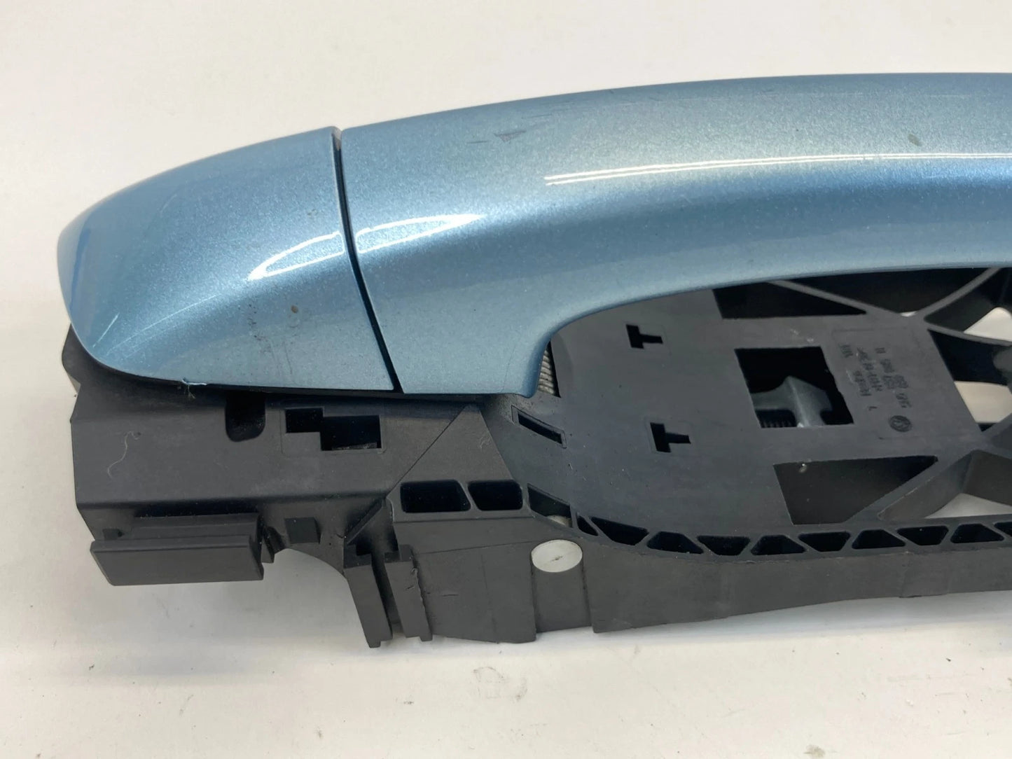 2012-2022 VOLKSWAGEN PASSAT REAR RIGHT SIDE EXTERIOR DOOR HANDLE 5N0-837-017 OEM