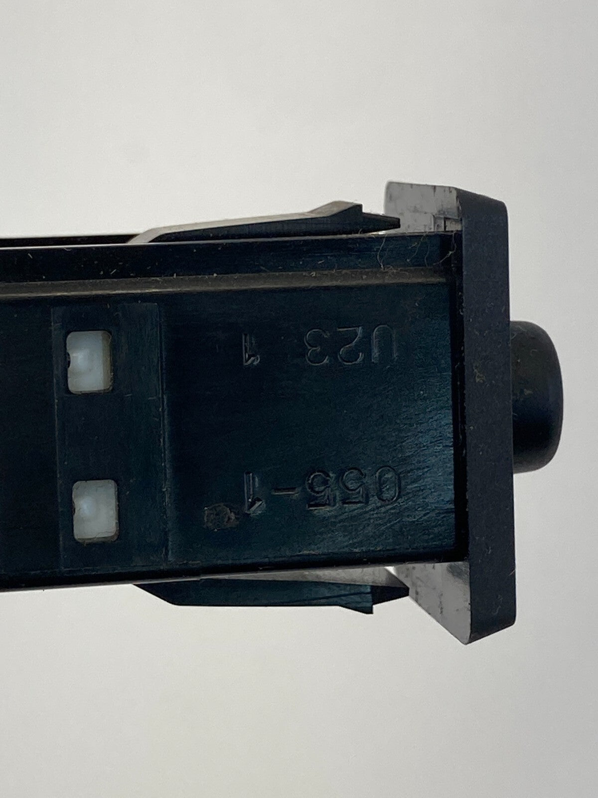 2006-2015 Toyota Prius Tire Pressure Set Control Button Switch TPMS 15A257