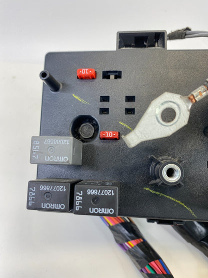 2006 2007 Saturn Vue 3.5L Dash Interior Fuse Relay Box Compartment 15774918 OEM