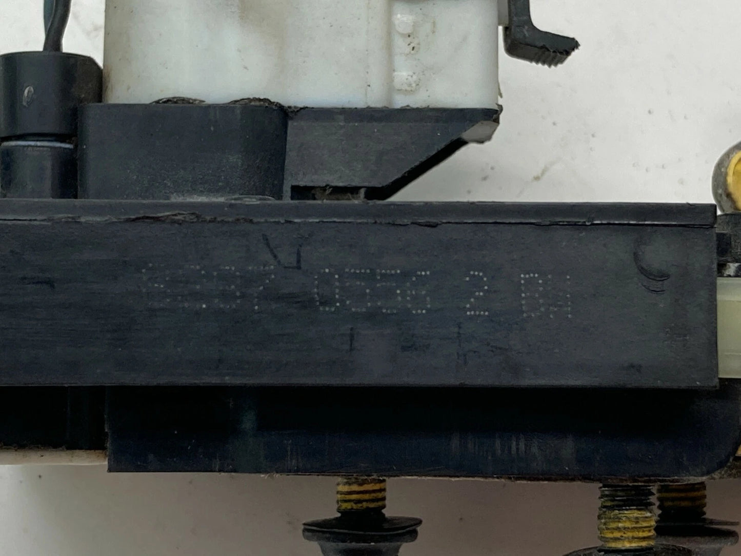 1997-2003 CHEVROLET MALIBU REAR RIGHT SIDE DOOR LOCK LATCH RELEASE ACTUATOR OEM